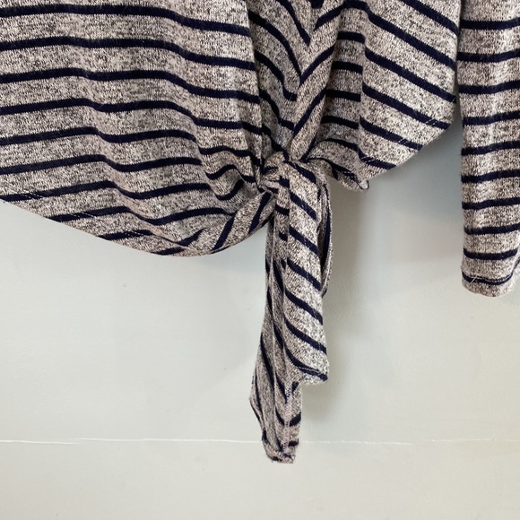 Stella and Dot Grey Black Stripe Tie Front Top XL - Picture 5 of 8